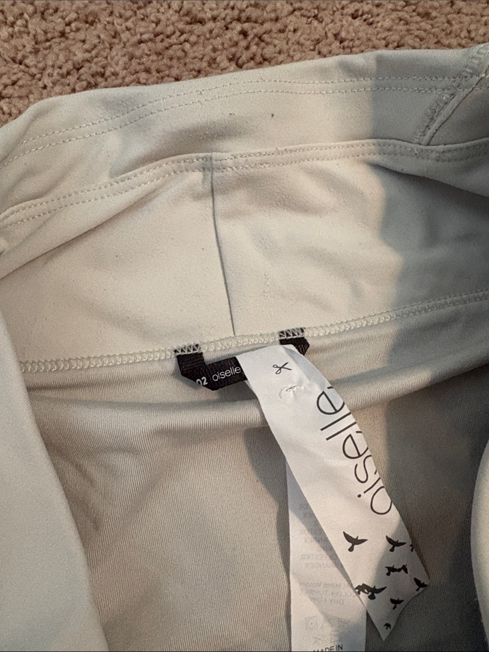 Oiselle Lemon Print Roga Shorts - Picture 2 of 4